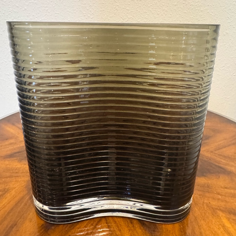 Mid-Century Wavy Glass Vase in Smoky Green/Gray Hand Blown In Poland 8” - Picture 5 of 7